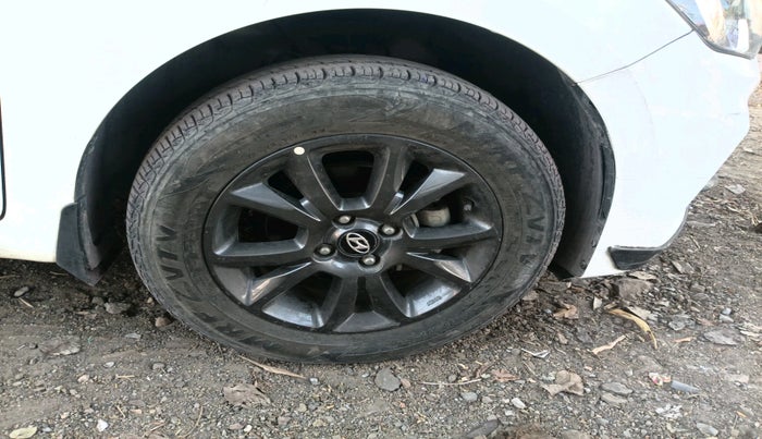 2019 Hyundai Elite i20 SPORTZ PLUS 1.2, Petrol, Manual, 19,001 km, tyre