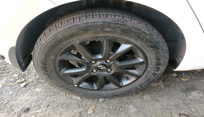 2019 Hyundai Elite i20 SPORTZ PLUS 1.2, Petrol, Manual, 19,001 km, tyre