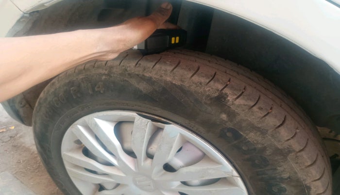 2018 Maruti Swift Dzire TOUR S-CNG, CNG, Manual, 1,24,237 km, tyre