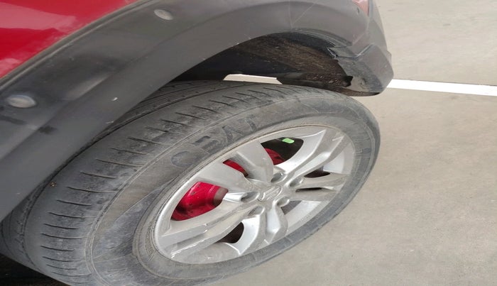 2017 Maruti Vitara Brezza ZDI PLUS, Diesel, Manual, 81,777 km, tyre