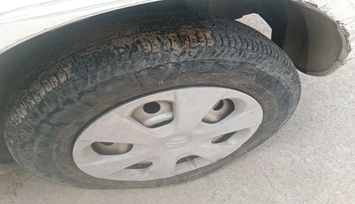 2011 Maruti Ritz LDI, Diesel, Manual, 1,22,581 km, tyre