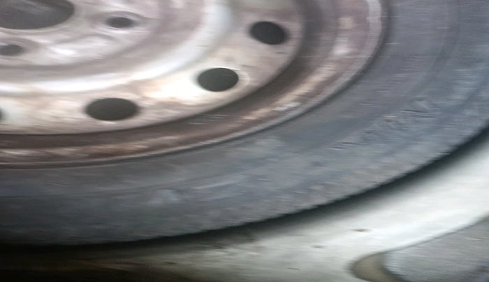 2011 Maruti Ritz LDI, Diesel, Manual, 1,22,581 km, tyre