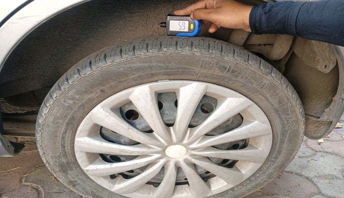 2017 Maruti Wagon R 1.0 VXI (O) AMT, Petrol, Automatic, 26,860 km, tyre