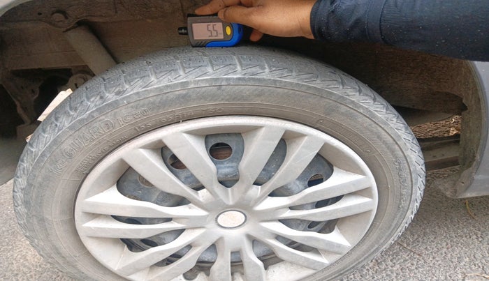 2017 Maruti Wagon R 1.0 VXI (O) AMT, Petrol, Automatic, 26,860 km, tyre