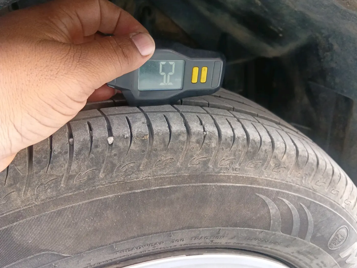 2025 Maruti BREZZA LXI S- CNG, CNG, Manual, 10,671 km, tyre