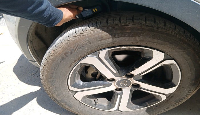 2022 Tata NEXON XZ PLUS SUNROOF DIESEL DUAL TONE, Diesel, Manual, 99,348 km, tyre