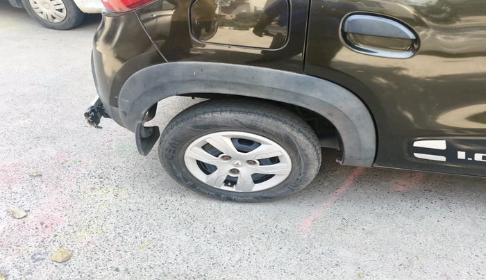 2017 Renault Kwid RXT 1.0 AMT (O), Petrol, Automatic, 45,297 km, tyre