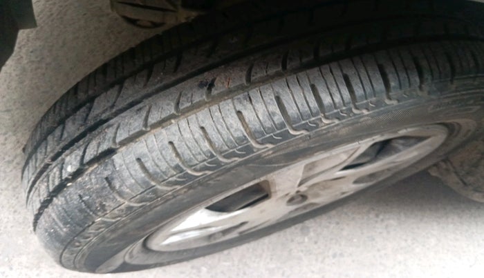 2021 Renault Kwid RXL, Petrol, Manual, 57,551 km, tyre