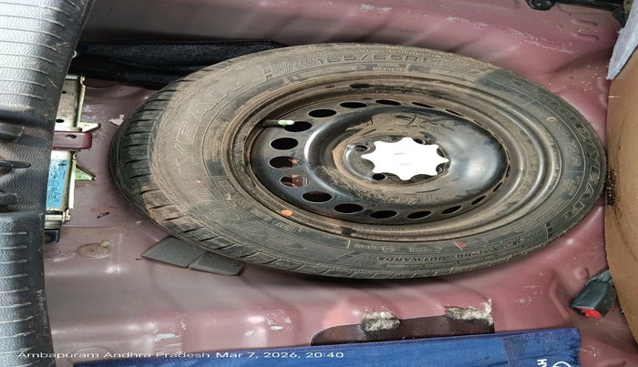 2016 Hyundai Grand i10 ASTA 1.2 KAPPA VTVT, Petrol, Manual, 85,589 km, tyre