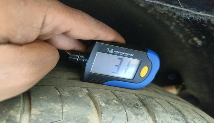 2018 Maruti Baleno DELTA PETROL 1.2, Petrol, Manual, 64,640 km, tyre