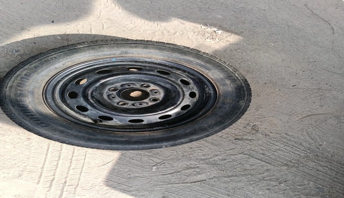 2017 Tata Tiago XT PETROL, Petrol, Manual, 56,287 km, tyre