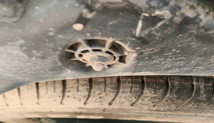 2025 KIA CARENS Premium (O) 1.5 Diesel MT 7 STR, Diesel, Manual, 51,288 km, tyre