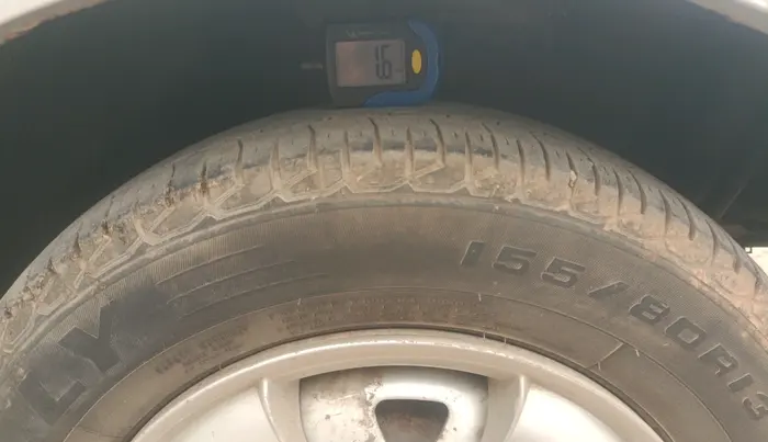2002 Hyundai Accent GLE, Petrol, Manual, 91,245 km, tyre
