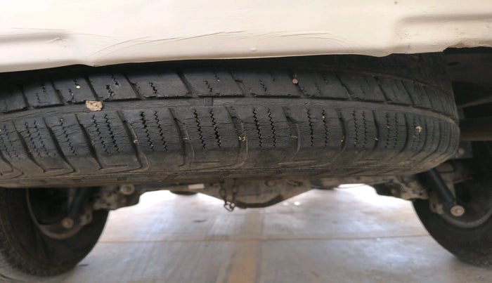 2010 Toyota Fortuner 3.0 4X4 MT, Diesel, Manual, 1,73,469 km, tyre