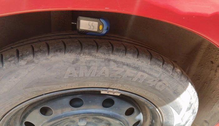 2011 Maruti Swift VXI, Petrol, Manual, 78,213 km, tyre