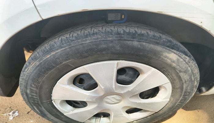 2012 Maruti Ritz VXI, Petrol, Manual, 51,925 km, tyre