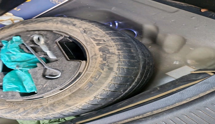 2022 Maruti S Cross ZETA 1.5, Petrol, Manual, 87,150 km, tyre