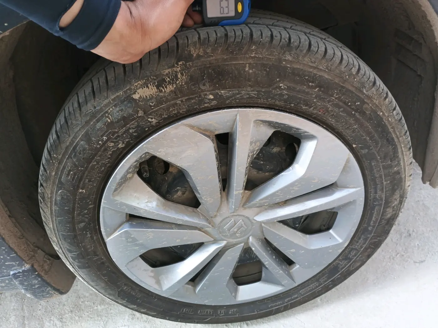 2025 Maruti FRONX SIGMA CNG 1.2 MT, CNG, Manual, 5,741 km, tyre