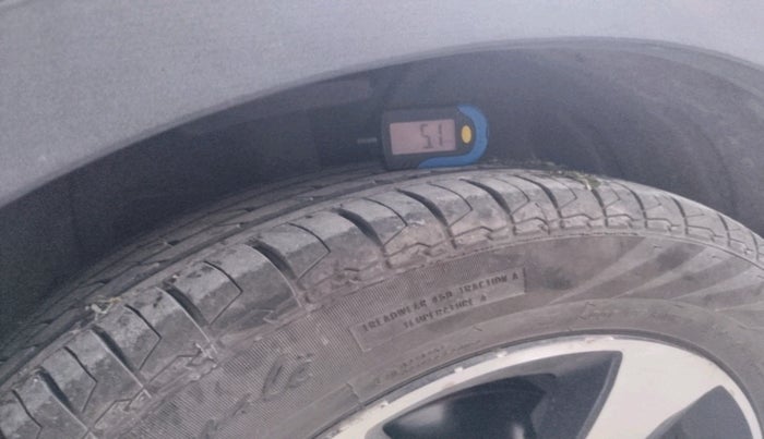 2018 Tata NEXON XZ PLUS PETROL DUAL TONE, Petrol, Manual, 94,175 km, tyre