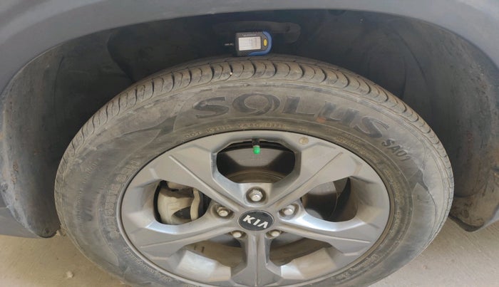 2021 KIA SELTOS HTK PLUS 1.5, Petrol, Manual, 38,660 km, tyre