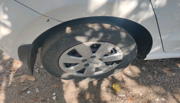 2012 Volkswagen Polo TRENDLINE 1.2L PETROL, Petrol, Manual, 82,088 km, tyre