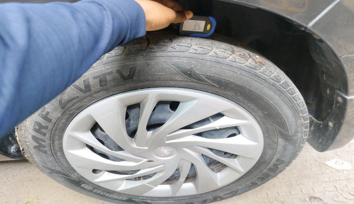 2017 Maruti Ertiga VXI, Petrol, Manual, 56,481 km, tyre