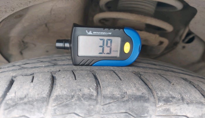 2019 KIA SELTOS HTX PLUS AT1.5 DIESEL, Diesel, Automatic, 1,21,811 km, tyre