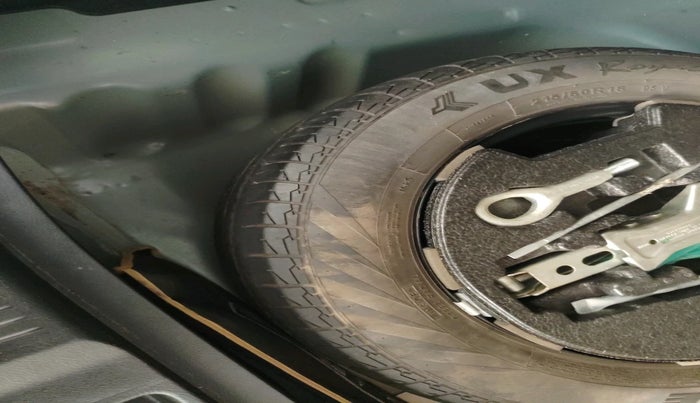 2021 Maruti S Cross ZETA 1.5, Petrol, Manual, 70,720 km, tyre