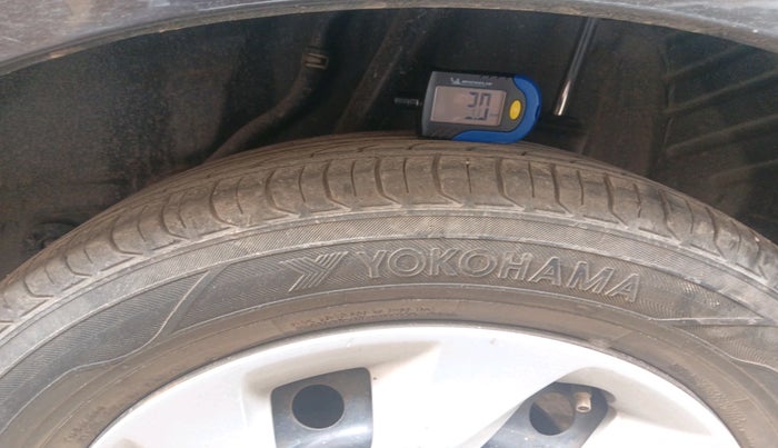 2016 Honda Amaze 1.5L I-DTEC S, Diesel, Manual, 1,40,264 km, tyre