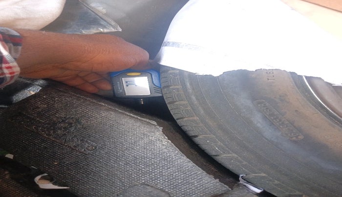 2016 Honda Amaze 1.5L I-DTEC S, Diesel, Manual, 1,40,264 km, tyre