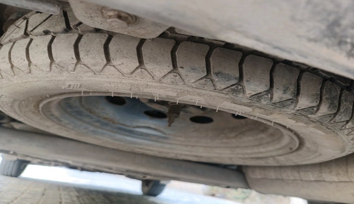 2023 Tata Tiago XT CNG, CNG, Manual, 44,276 km, tyre