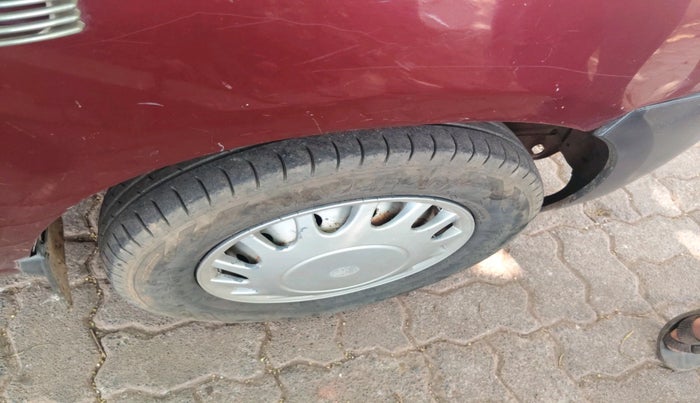 2011 Maruti Alto LXI, Petrol, Manual, 69,026 km, tyre