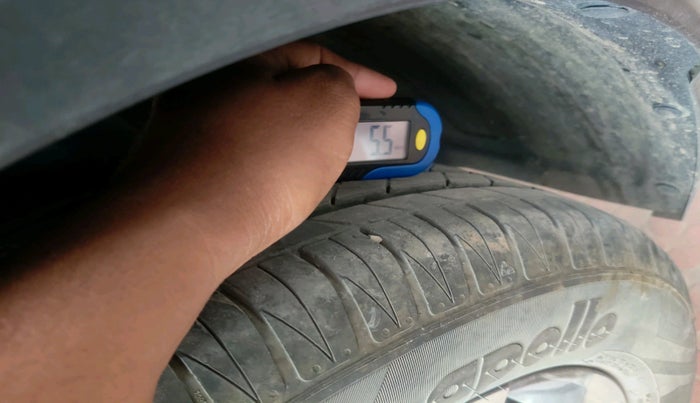 2022 KIA SONET HTX 1.0 DCT, Petrol, Automatic, 42,228 km, tyre