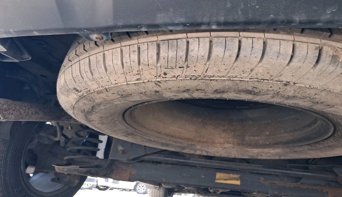 2022 Tata Safari XZA PLUS DARK EDITION, Diesel, Automatic, 1,41,988 km, tyre