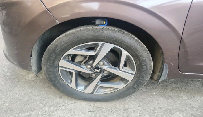 2020 Hyundai AURA SX PLUS 1.2 AMT, Petrol, Automatic, 29,549 km, tyre