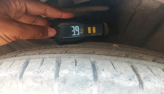 2023 KIA SELTOS HTX PETROL 1.5, Petrol, Manual, 34,248 km, tyre