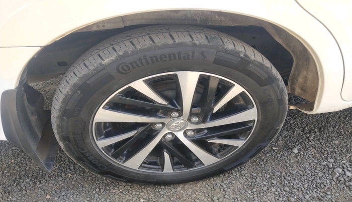 2021 Toyota Innova Crysta 2.4 ZX AT 7 STR, Diesel, Automatic, 2,45,748 km, tyre