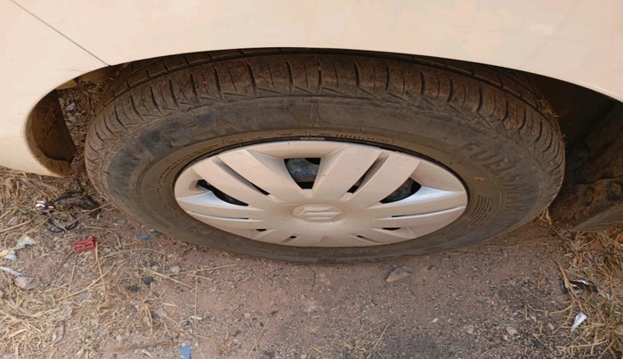 2020 Maruti Alto VXI, Petrol, Manual, 14,052 km, tyre