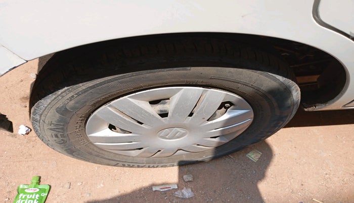 2020 Maruti Alto VXI, Petrol, Manual, 14,052 km, tyre