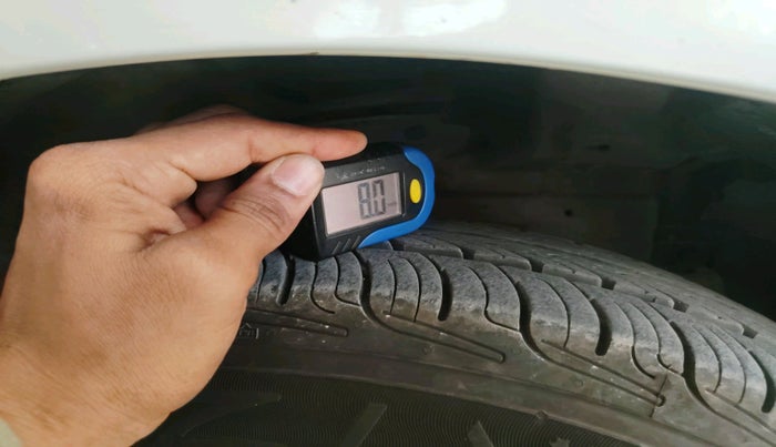 2012 Maruti Swift VDI, Diesel, Manual, 1,55,863 km, tyre