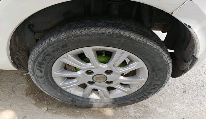 2018 Tata Tiago XZ DIESEL, Diesel, Manual, 93,738 km, tyre