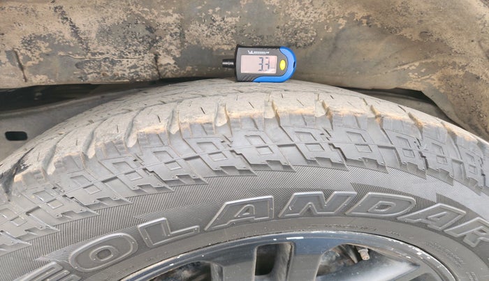 2014 Toyota Fortuner 3.0 4X4 MT, Diesel, Manual, 1,82,992 km, tyre