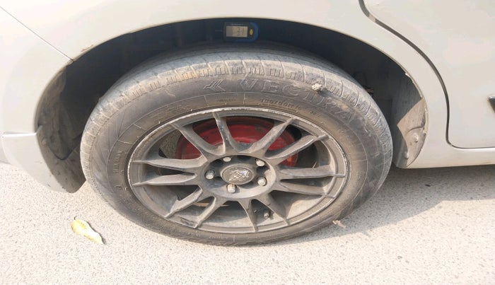 2014 Maruti Ertiga VXI ABS, Petrol, Manual, 1,26,393 km, tyre