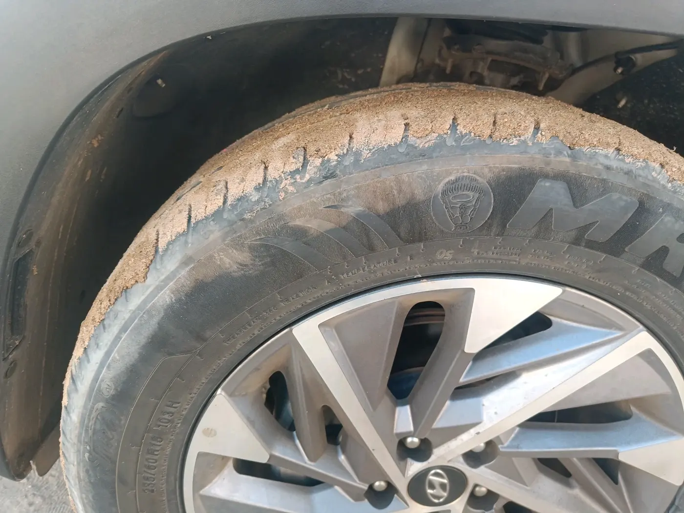 2023 Hyundai Tucson SIGNATURE 2.0 AT DIESEL, Diesel, Automatic, 46,033 km, tyre