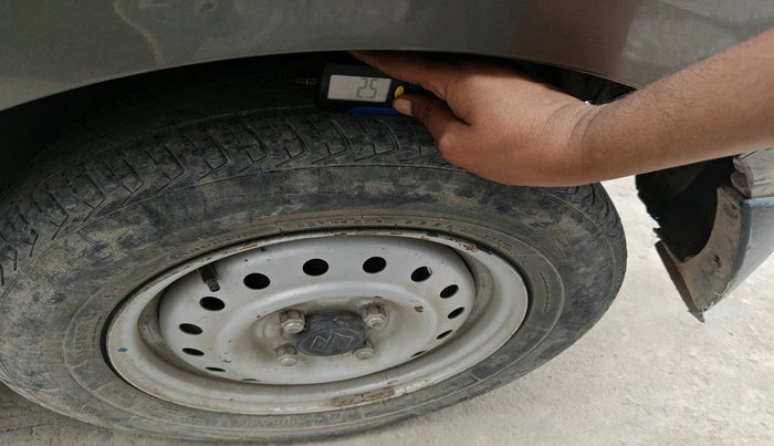 2020 Maruti New Wagon-R LXI CNG 1.0, CNG, Manual, 46,526 km, tyre