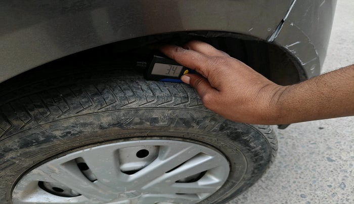 2020 Maruti New Wagon-R LXI CNG 1.0, CNG, Manual, 46,526 km, tyre