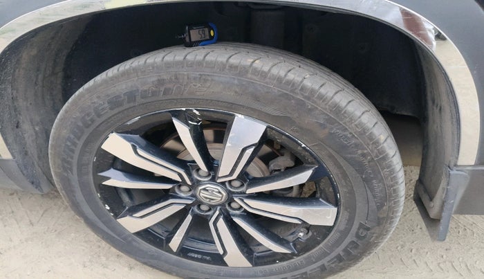 2020 MG HECTOR PLUS SHARP 2.0 DIESEL TURBO MT 6-STR, Diesel, Manual, 88,130 km, tyre