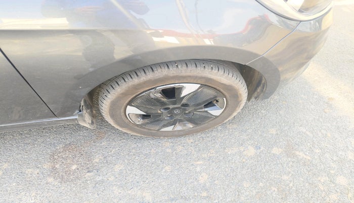 2025 Tata Tiago XT PETROL, Petrol, Manual, 7,540 km, tyre