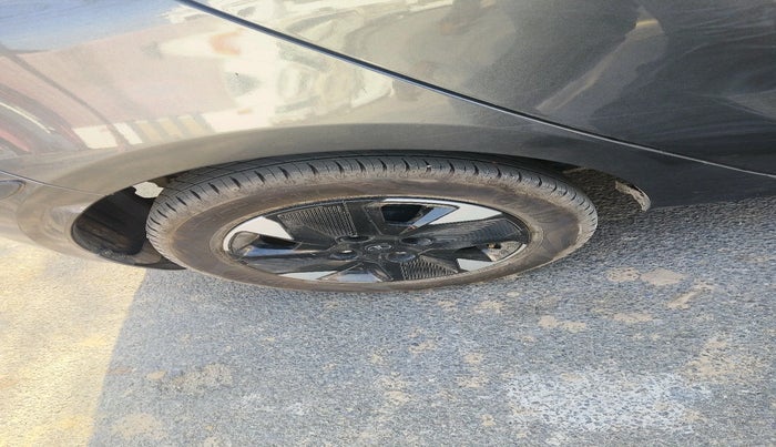 2025 Tata Tiago XT PETROL, Petrol, Manual, 7,540 km, tyre