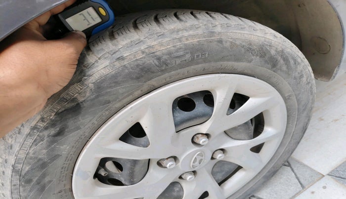 2017 Hyundai Grand i10 SPORTZ (O) 1.2 KAPPA VTVT, Petrol, Manual, 85,576 km, tyre